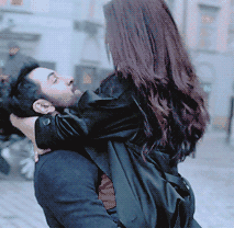 Hediye Sarill